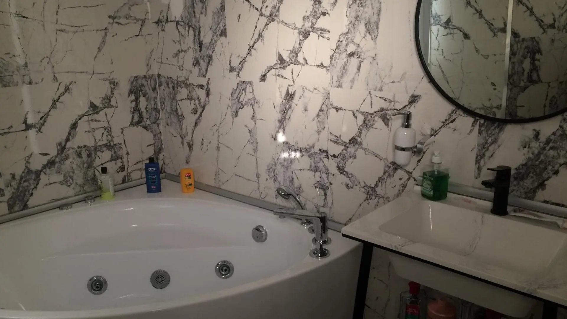 Maison d'hôtes Villa Gammarth - Suite N1 Bis